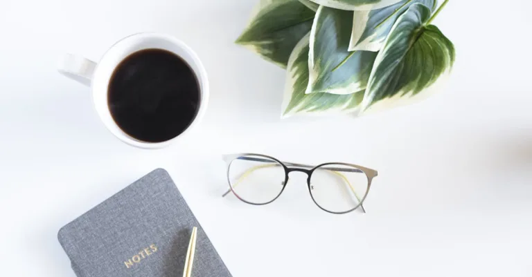 découvrez l'importance de l'identité visuelle pour votre marque. apprenez comment créer une image cohérente et percutante qui attire votre public et renforce votre présence sur le marché.