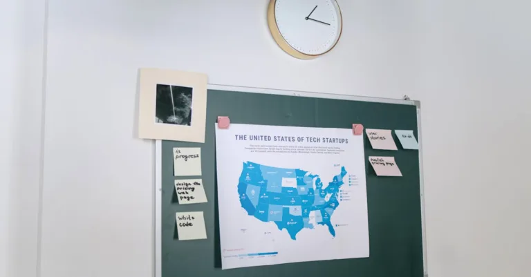 découvrez les principes de la gestion de projet agile pour optimiser la collaboration, améliorer la flexibilité et garantir la satisfaction des parties prenantes. apprenez à intégrer les méthodologies agile dans vos projets pour un succès accru.