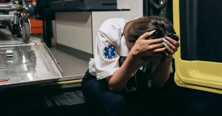 découvrez les professions émergentes qui façonnent l'avenir du marché du travail. explorez les opportunités et les compétences clés requises pour réussir dans ces nouveaux secteurs dynamiques.