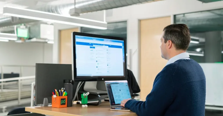 découvrez linkedin, le réseau professionnel incontournable qui vous permet de développer votre carrière, d'élargir votre réseau et de trouver des opportunités d'emploi. rejoignez des millions de professionnels et boostez votre visibilité en ligne.