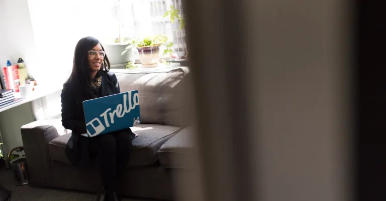 trello est un outil de gestion de projets visuel qui vous permet d'organiser vos tâches et collaborations en toute simplicité. découvrez comment optimiser votre flux de travail grâce à ses tableaux, listes et cartes intuitifs.