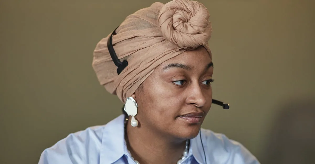 découvrez le rôle essentiel d'un assistant administratif, garant de l'organisation et de l'efficacité au sein d'une entreprise. apprenez-en plus sur les compétences requises, les responsabilités et les opportunités de carrière dans ce domaine clé.