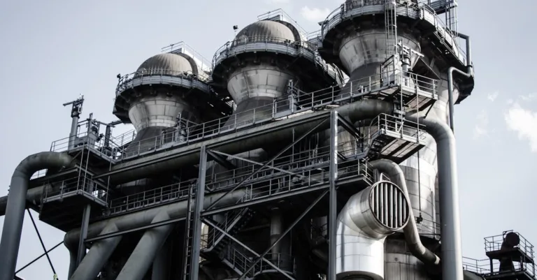 découvrez notre sélection de tubes pour tous vos besoins, que ce soit pour la plomberie, la décoration ou les projets industriels. qualité et durabilité garanties.