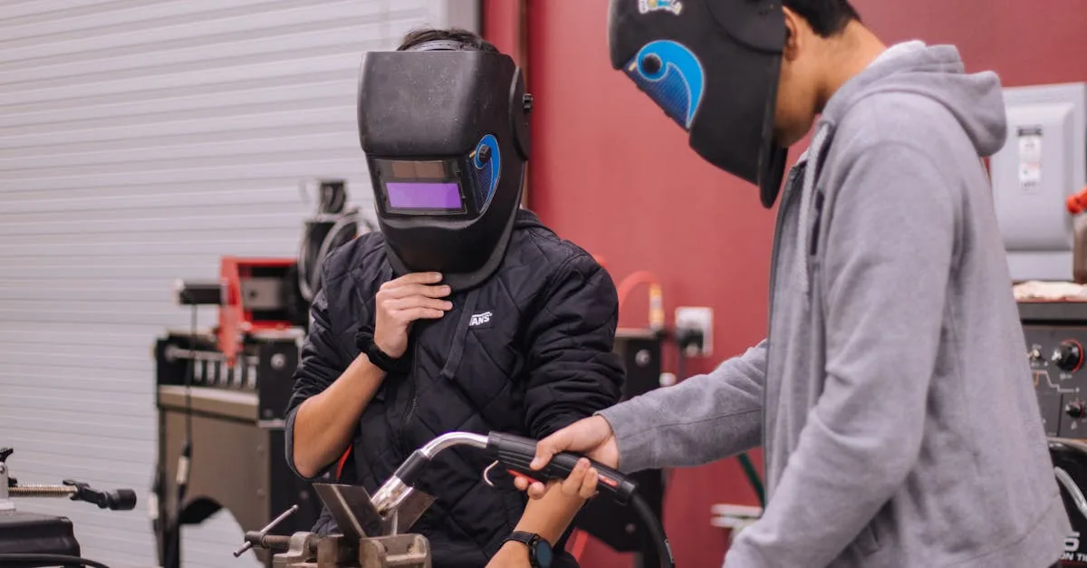 découvrez nos formations diy pour apprendre à réaliser vos projets vous-même, à votre rythme et facilement.