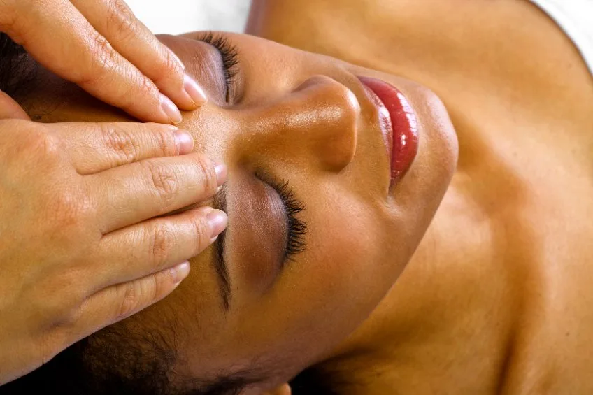 professionnel du massage Kobido