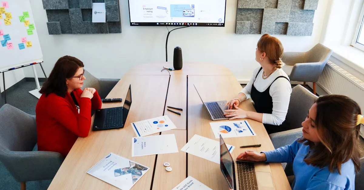 participez à notre séminaire de formation digitale pour maîtriser les compétences numériques essentielles et booster votre carrière.