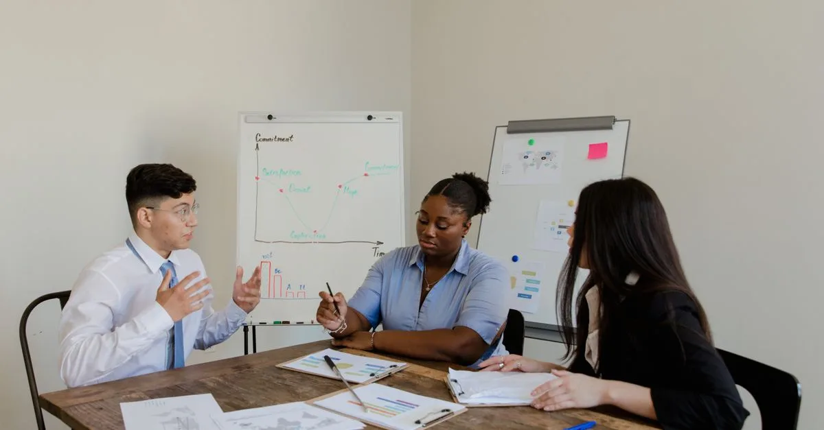 formation pour devenir conseiller en insertion professionnelle, acquérez les compétences essentielles pour accompagner efficacement les individus vers l'emploi.